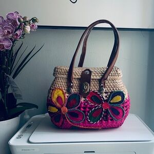 Handwoven small bag